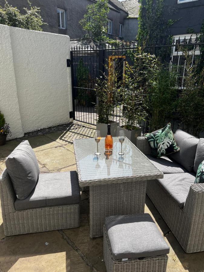 Ulverston Stunning 1 Bedroom Apartment Exteriör bild
